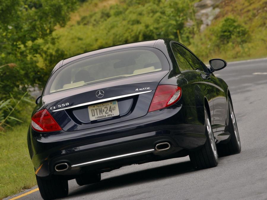  Mercedes-Benz CL550 4Matic 2008 года  (фото 8 из 13)